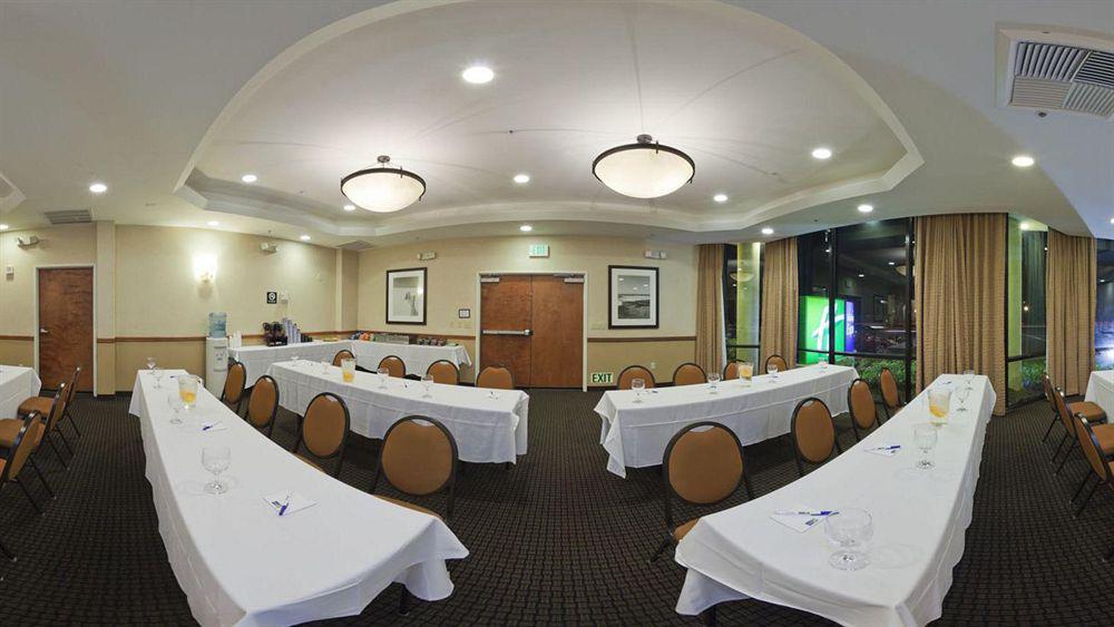 Holiday Inn Express Newport Beach By Ihg Luaran gambar