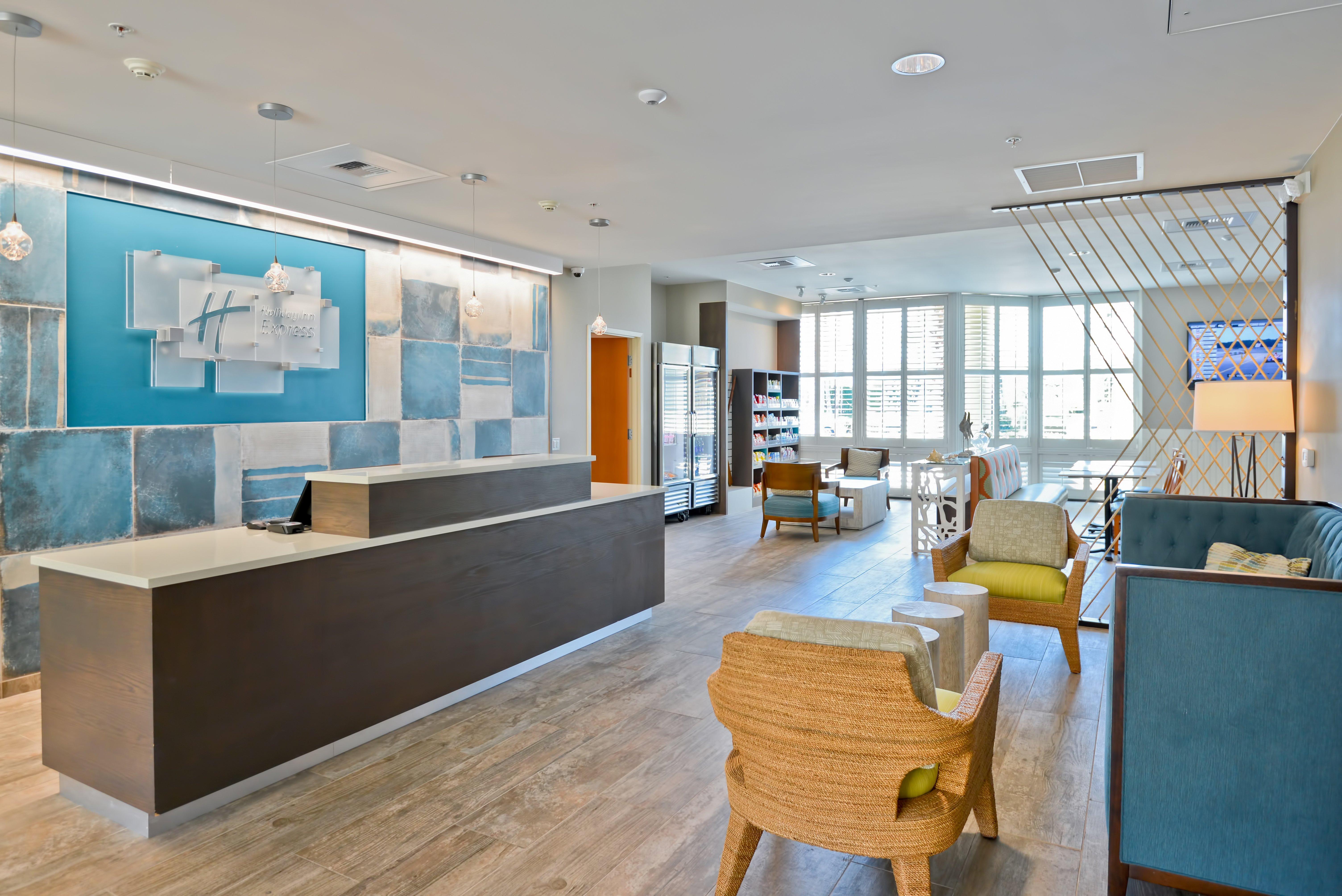 Holiday Inn Express Newport Beach By Ihg Luaran gambar