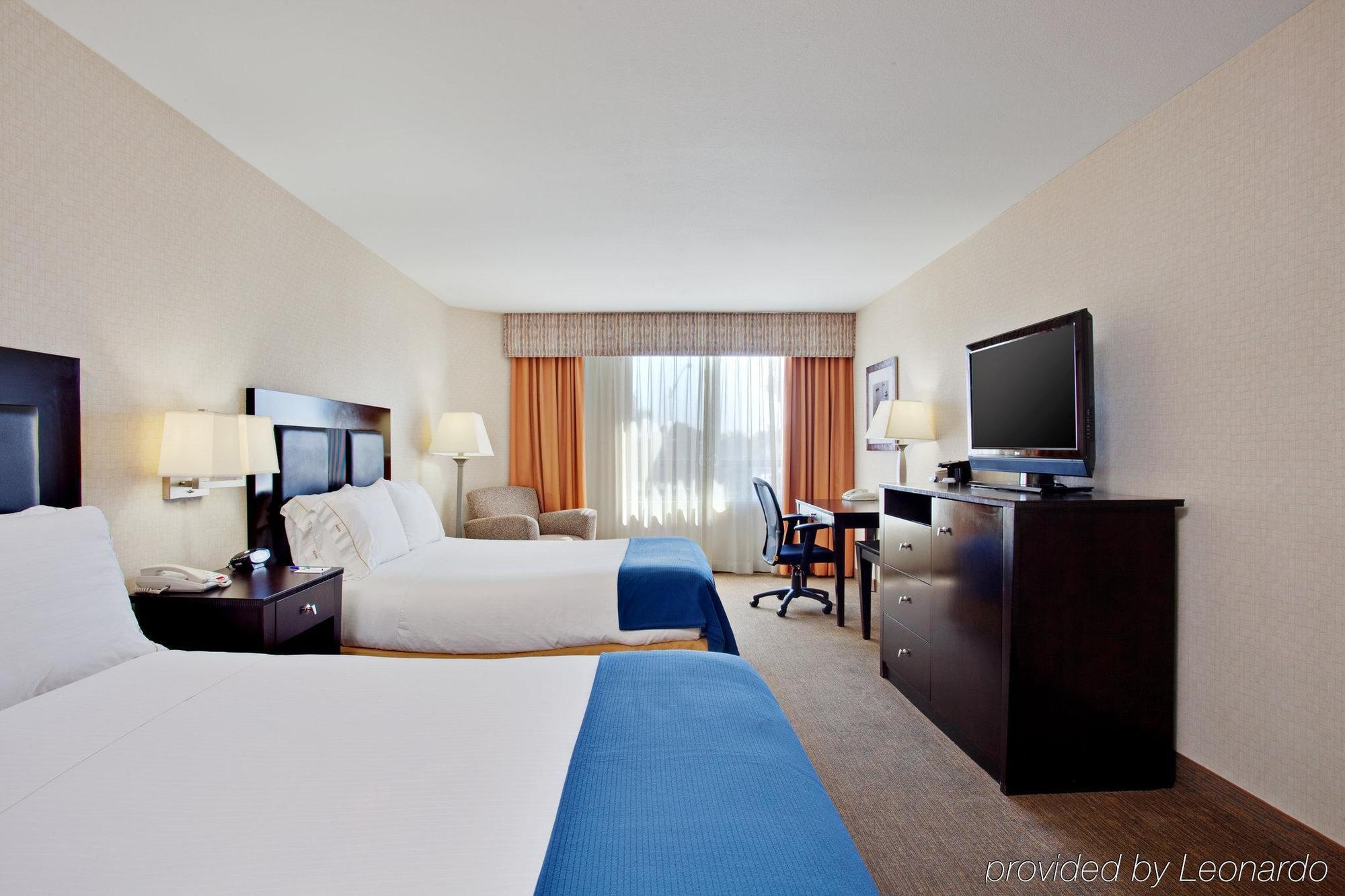 Holiday Inn Express Newport Beach By Ihg Luaran gambar