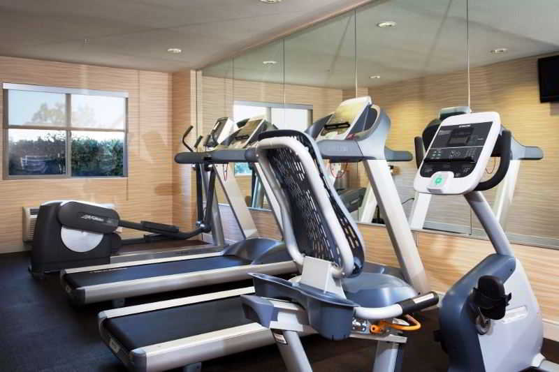 Holiday Inn Express Newport Beach By Ihg Luaran gambar