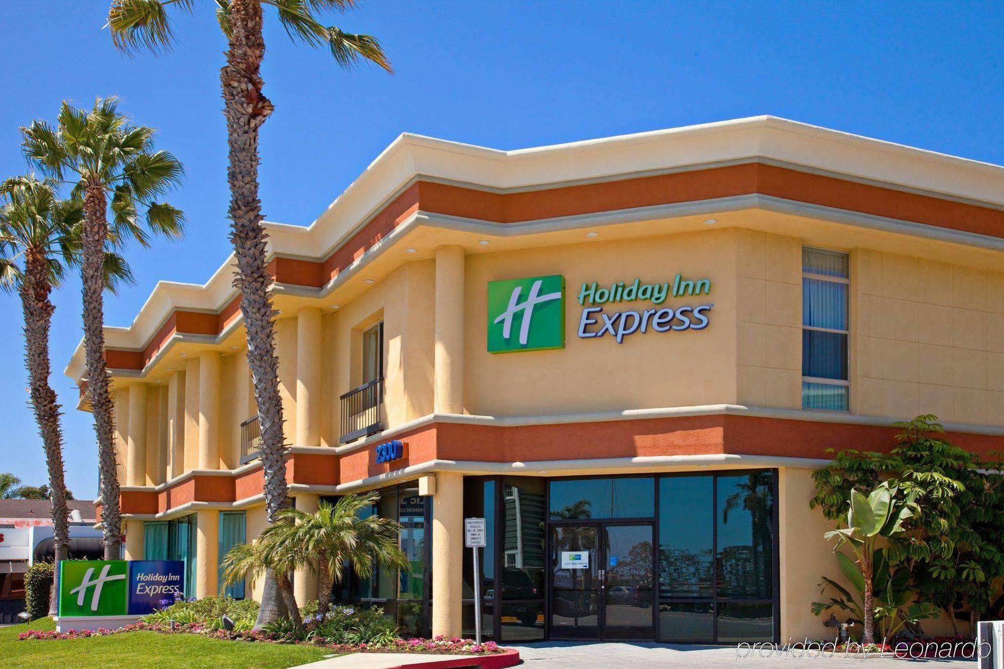 Holiday Inn Express Newport Beach By Ihg Luaran gambar