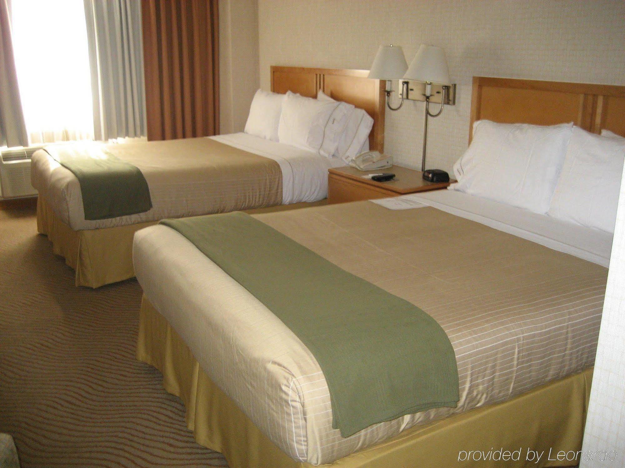 Holiday Inn Express Newport Beach By Ihg Bilik gambar